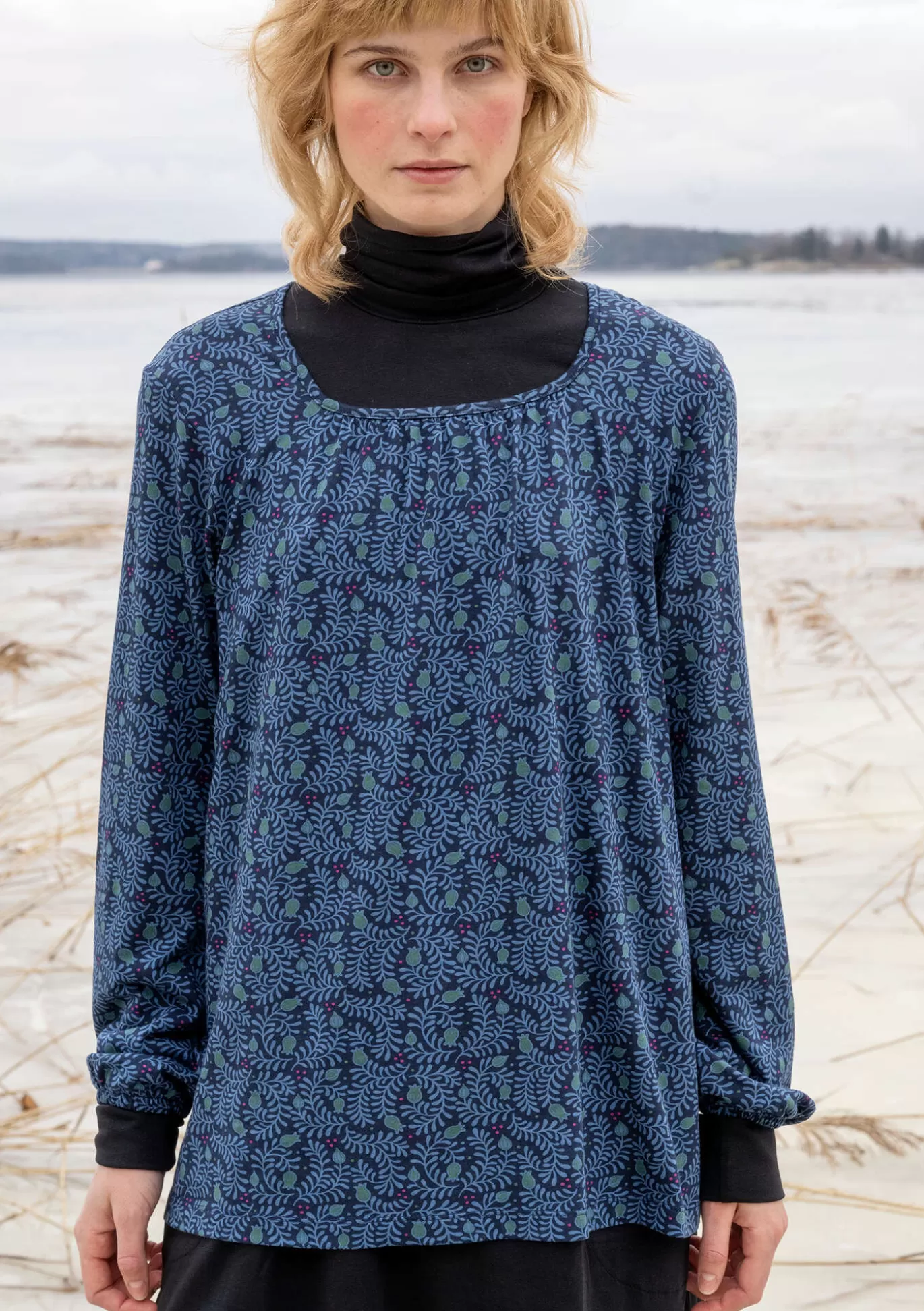 Gudrun Sjödén Top "Aurora" i ekologisk bomull/modal/elastan Bläck Hot