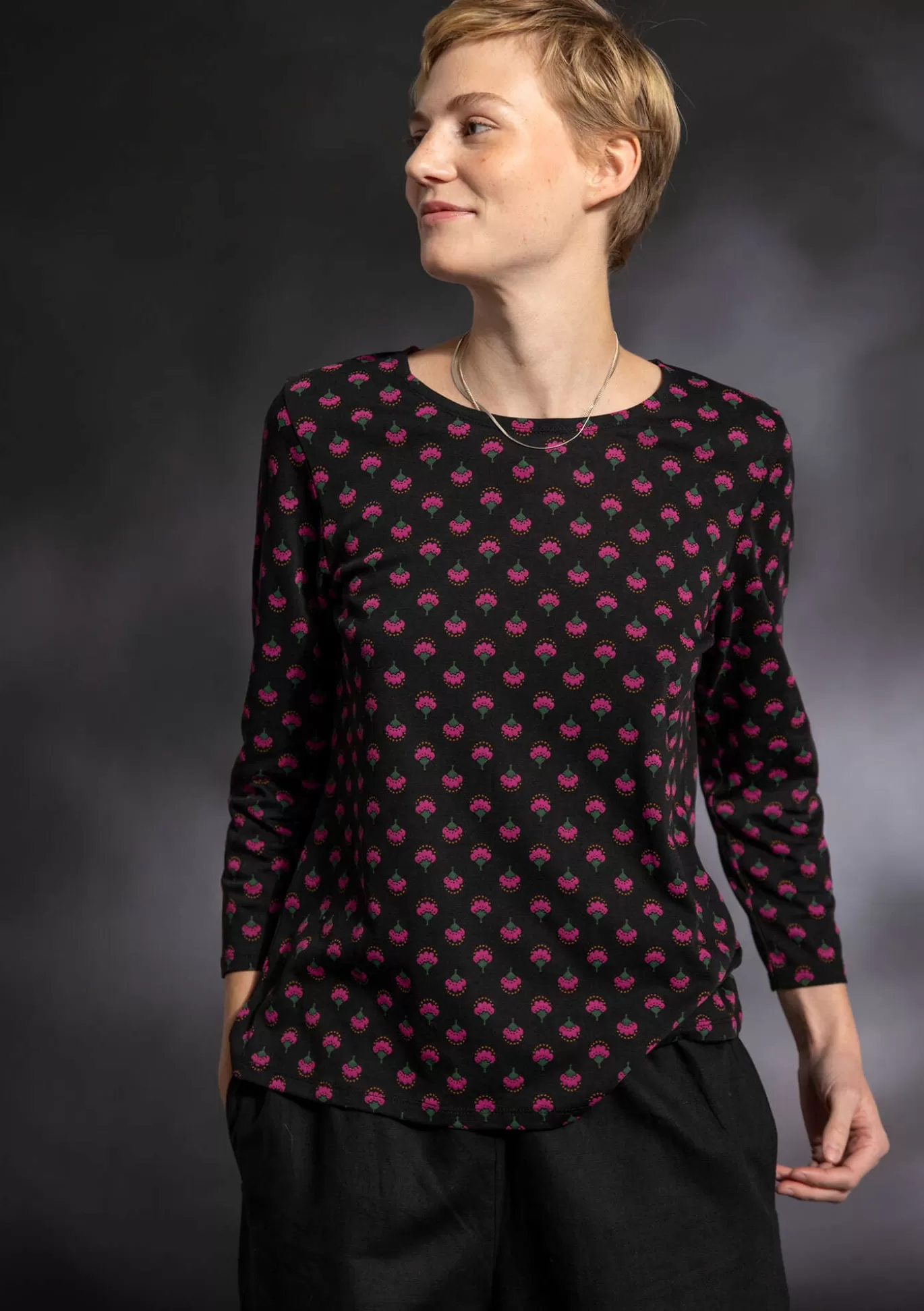 Gudrun Sjödén Top "Sigrid" i ekologisk bomull/lyocell Svart Shop